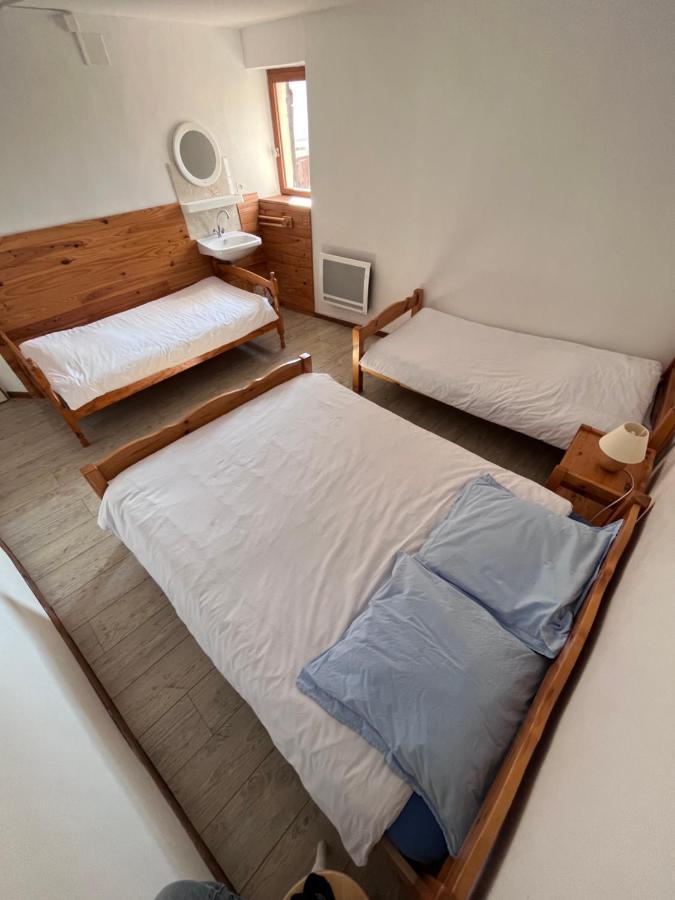 De Sauze Inn *
